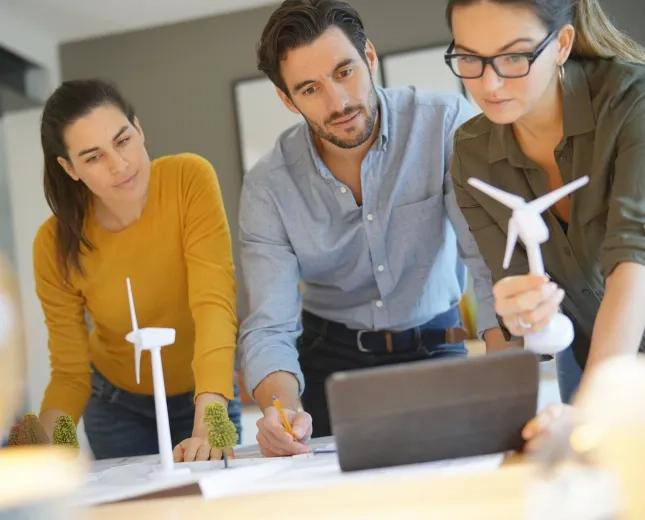 Externe AVEC achat d’espace